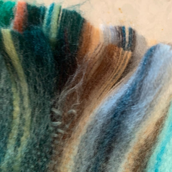 Alpaca Scarf - Picture 5 of 5